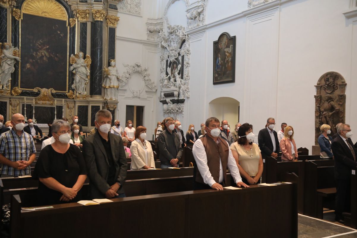 Bischof Dr. Franz Jung hat am Mittwochabend, 30. Juni, einen Gottesdienst im Würzburger Kiliansdom gefeiert.