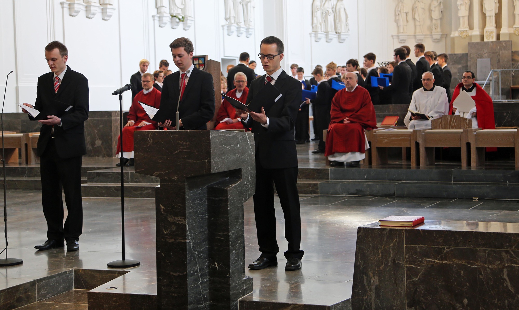 Karfreitagsliturgie am 14. April 2017 im Kiliansdom